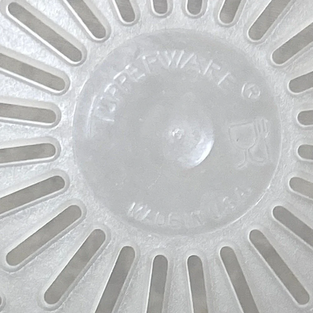 Vintage Tupperware Produce Keeper Crisper Bowl 1835-4‎ w Insert 1836-1